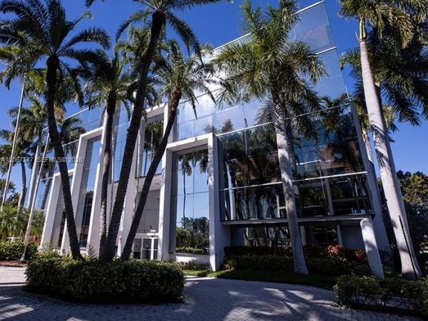 16853 NE 2nd Ave, Unit S200, North Miami Beach, FL 33162