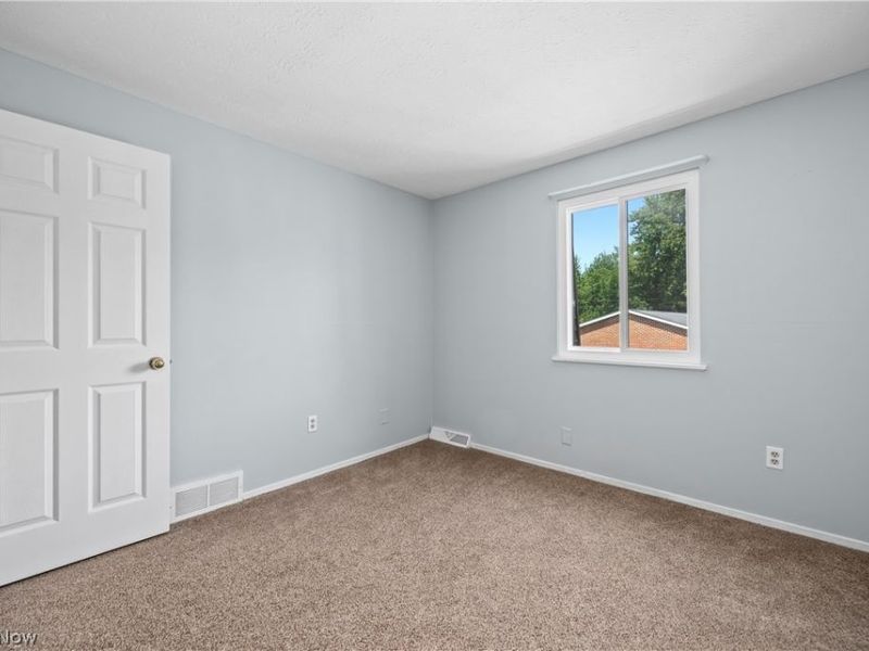 216 Moore Road, Avon Lake, OH 44012 Photo 16