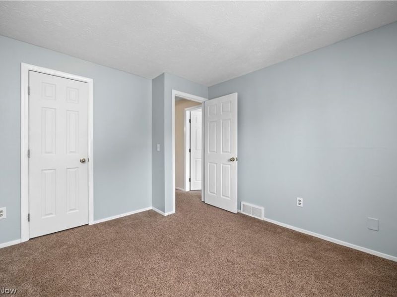 216 Moore Road, Avon Lake, OH 44012 Photo 17