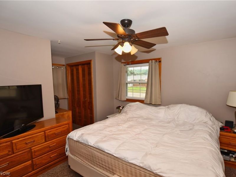 825 4th Street SW, New Philadelphia, OH 44663 Photo 14