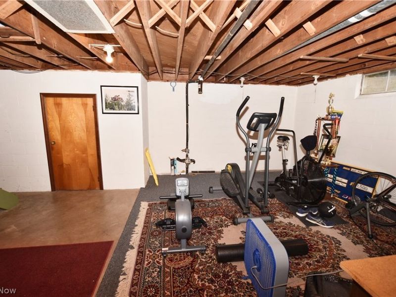 825 4th Street SW, New Philadelphia, OH 44663 Photo 30