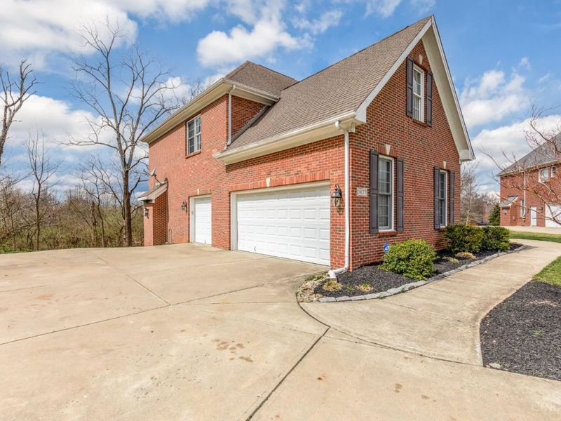 3827 Brookmere Place, Mason, OH 45040 Photo 3
