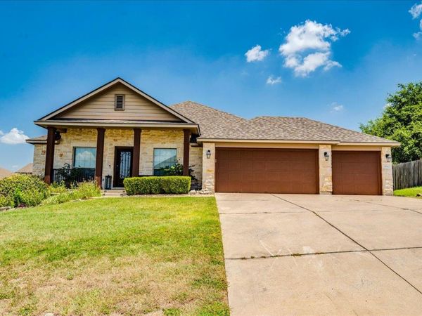 17912 Linkhill DR, Dripping Springs, TX 78620