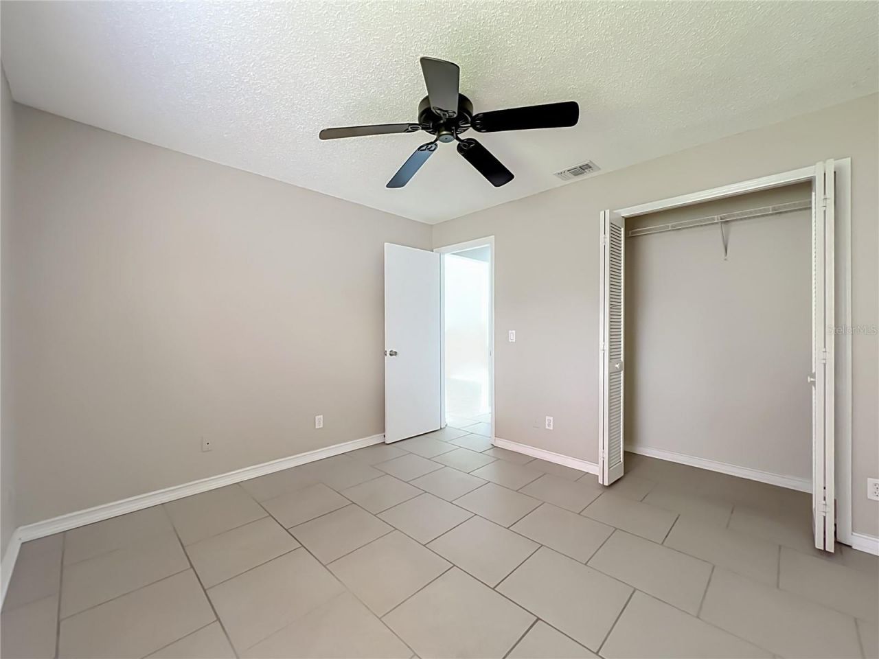 930 Rivecon Avenue , Orlando, FL 32825 Photo