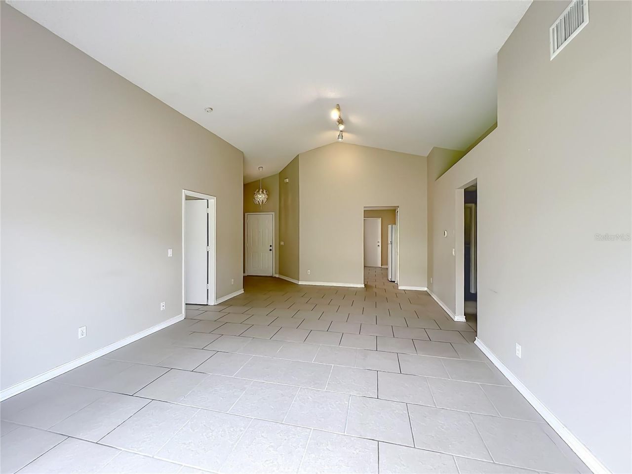 930 Rivecon Avenue , Orlando, FL 32825 Photo
