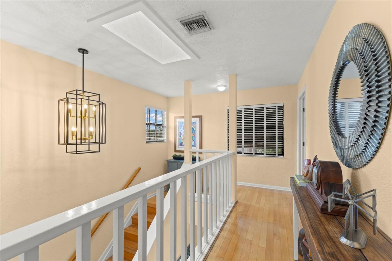 93 S Canal Drive, Palm Harbor, FL 34684 Photo
