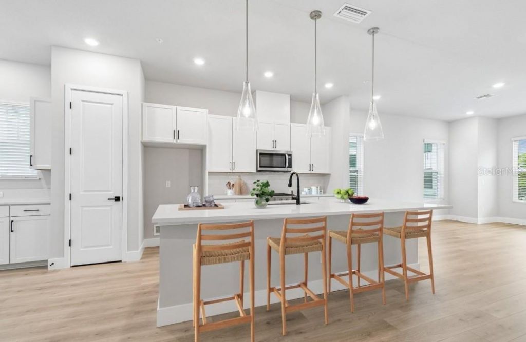 3104 4th Place N, Saint Petersburg, FL 33713 Photo