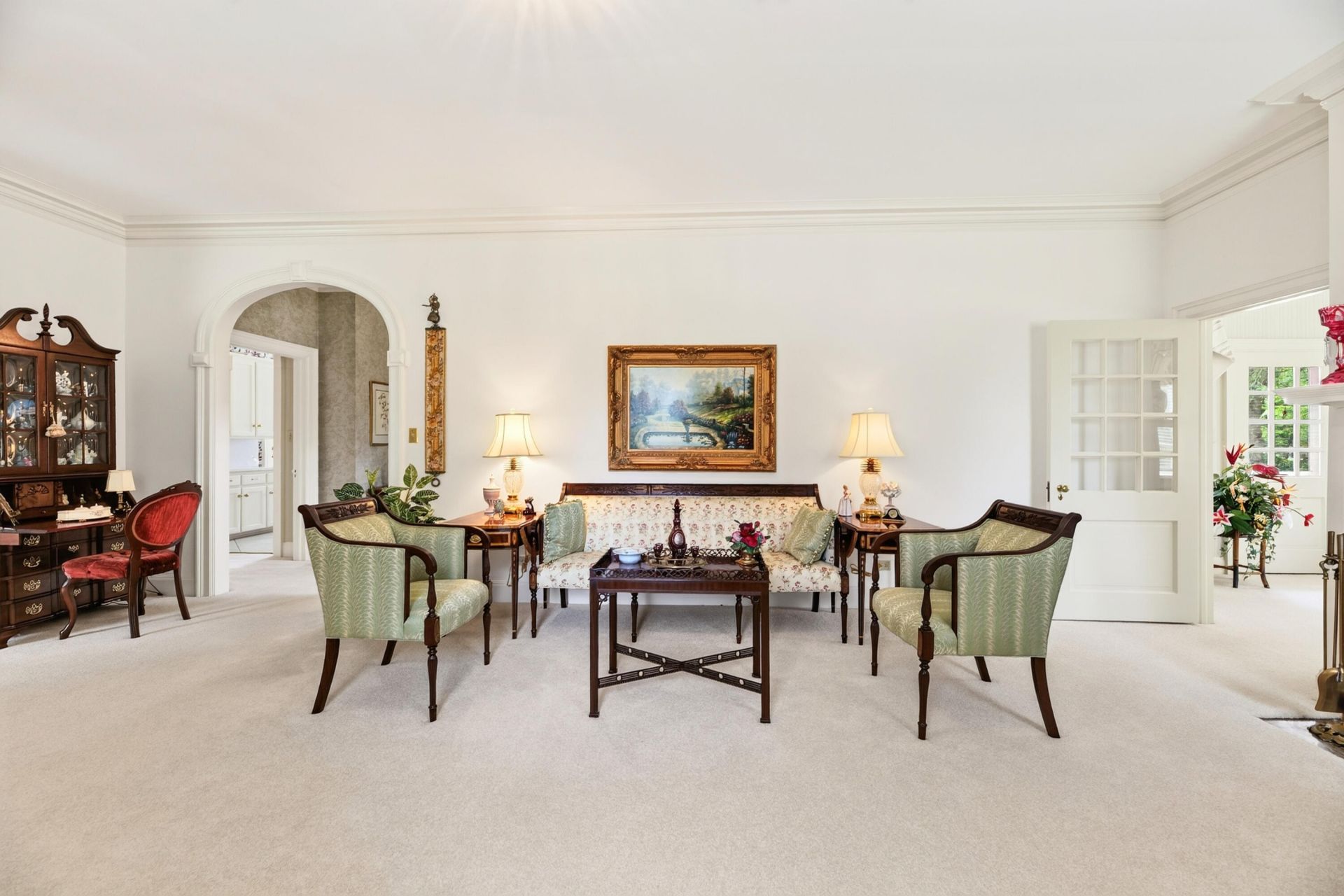 2418 Broughton Street Photo 13