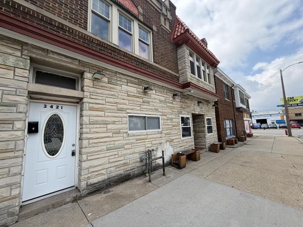 3421 W State STREET #1-5, Milwaukee, WI 53208