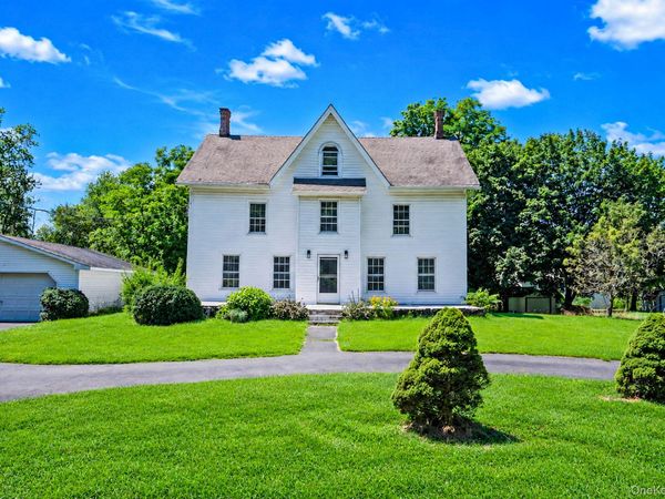 180 Quaker Street , Wallkill, NY 12589