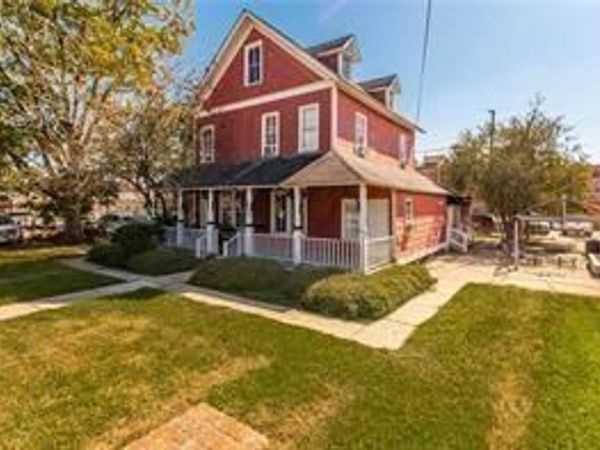 208 E CHARLES Street , Unit 1, Hammond, LA 70401