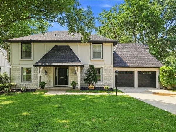11239 W 99th Place, Overland Park, KS 66214
