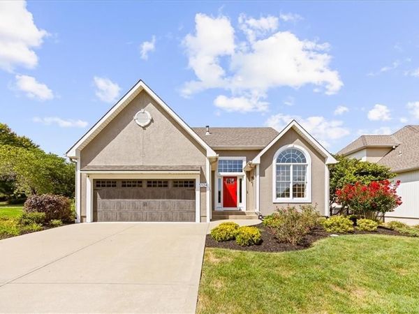 5124 W 159TH Terrace, Overland Park, KS 66085