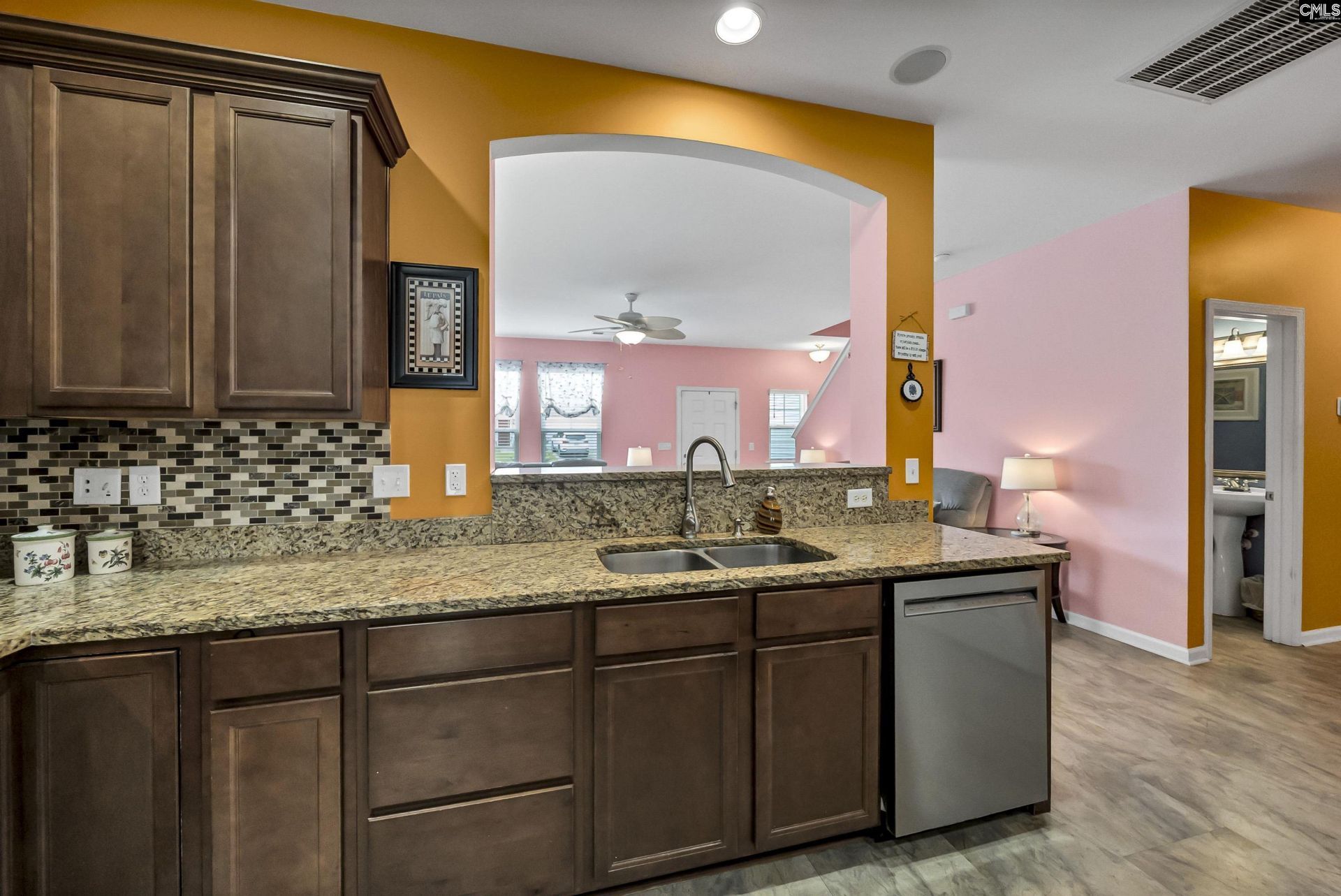 220 Glossy Green Lane Photo 14