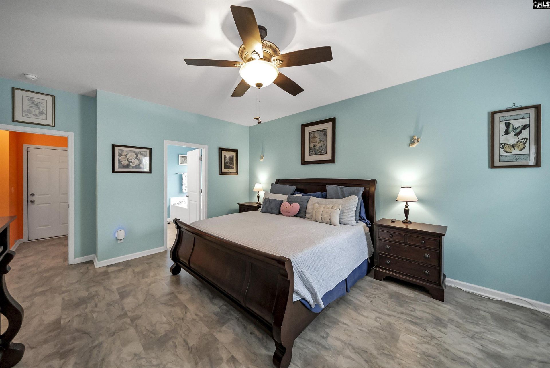 220 Glossy Green Lane Photo 21