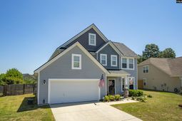 220 Glossy Green Lane photo 4
