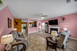 220 Glossy Green Lane photo 4