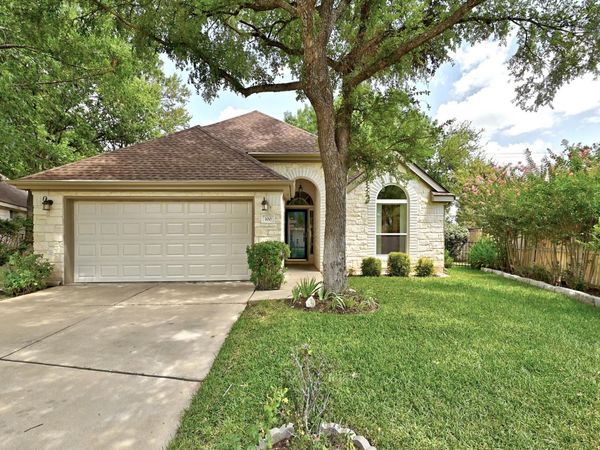 100 Village DR, Georgetown, TX 78628