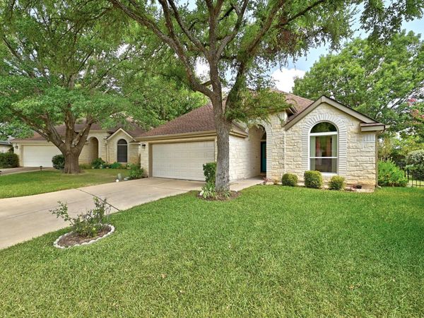 100 Village DR, Georgetown, TX 78628