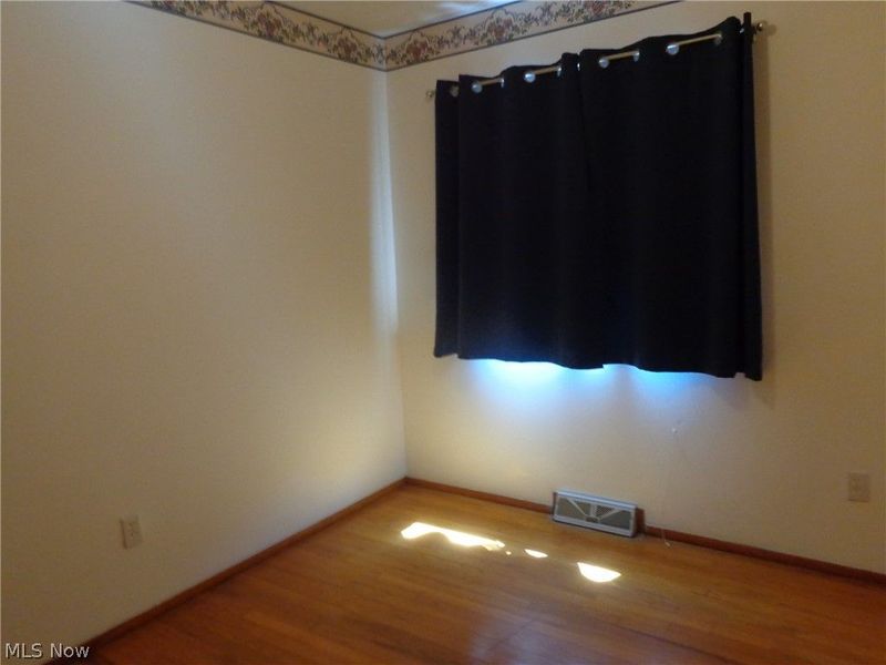 26920 Adele Lane, Olmsted Falls, OH 44138 Photo 14