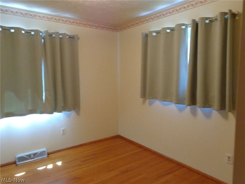 26920 Adele Lane, Olmsted Falls, OH 44138 Photo 15