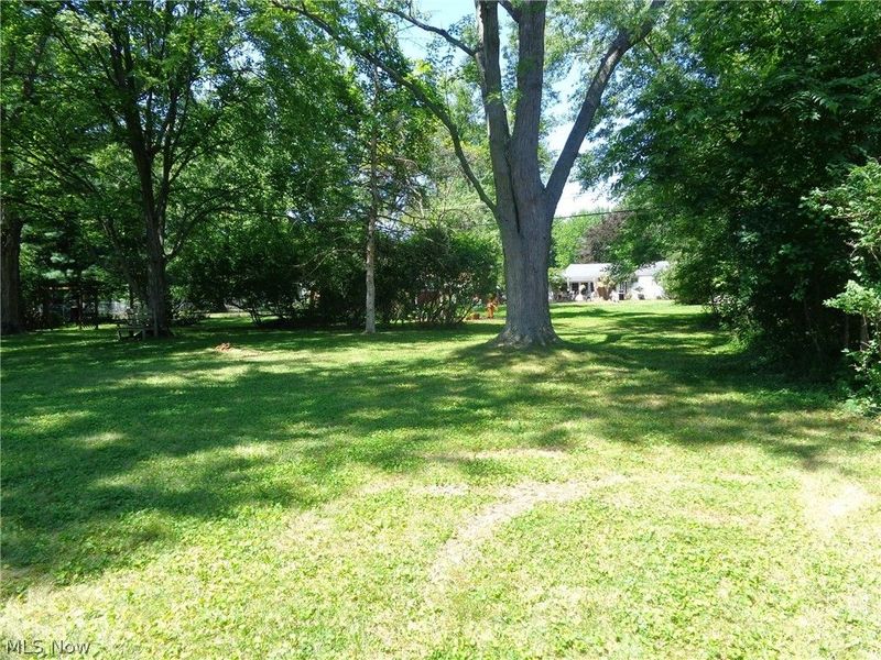 26920 Adele Lane, Olmsted Falls, OH 44138 Photo 3