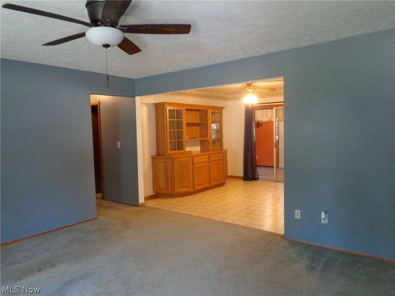 26920 Adele Lane, Olmsted Falls, OH 44138 Photo 4