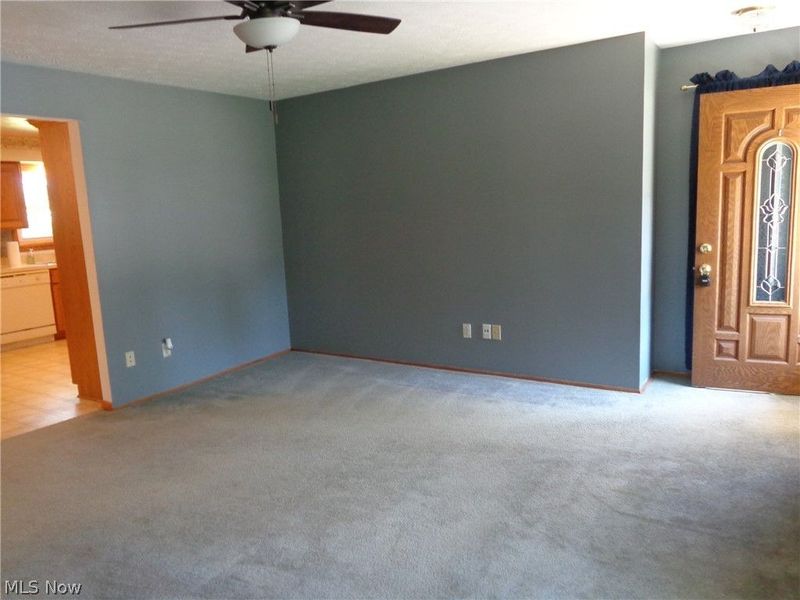 26920 Adele Lane, Olmsted Falls, OH 44138 Photo 5