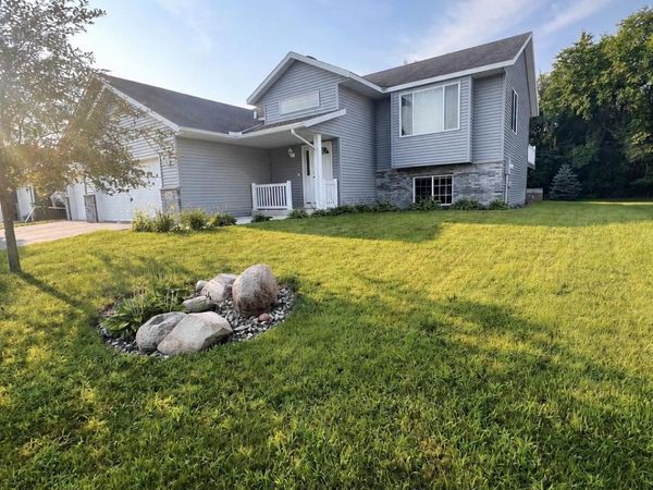 206 Rookery Drive, Cold Spring, MN 56320