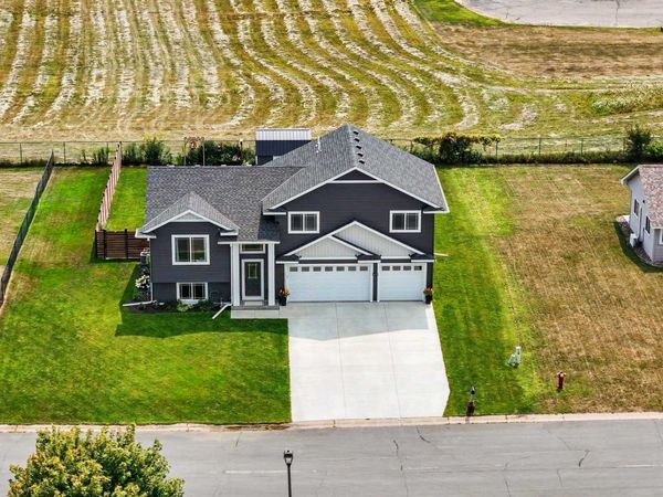 413 Highland Drive, Ellsworth, WI 54011