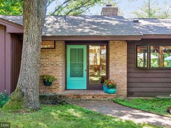 45 Evergreen Road, Dellwood, MN 55110