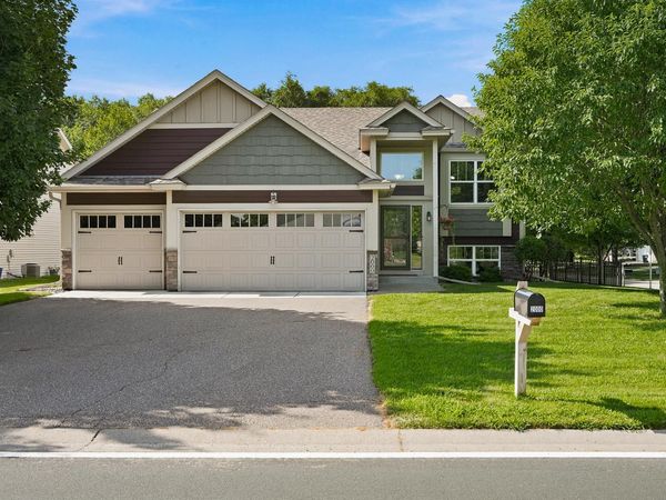 2000 119th Avenue NE, Blaine, MN 55449