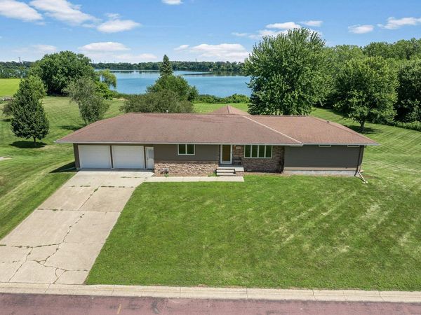 326 Fox Lake Avenue, Sherburn, MN 56171