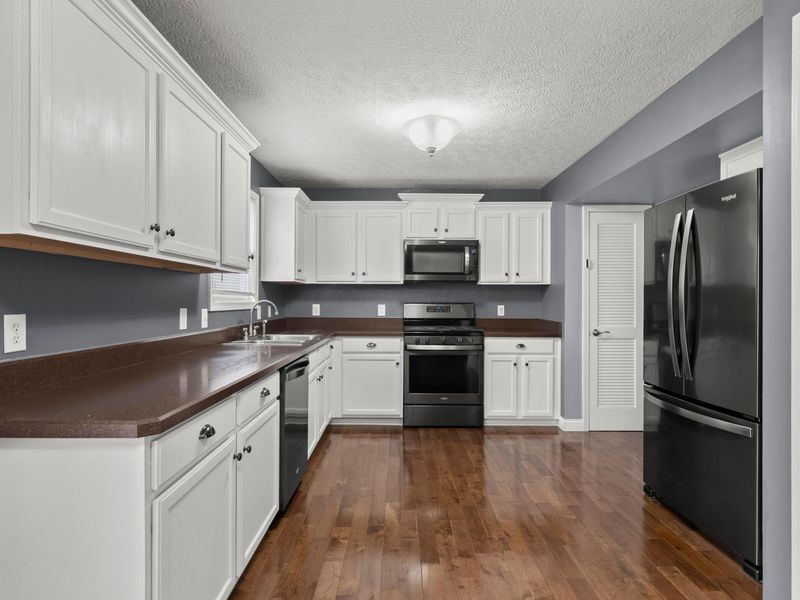 1300 Sassafras Lane, Marysville, OH 43040 Photo 14