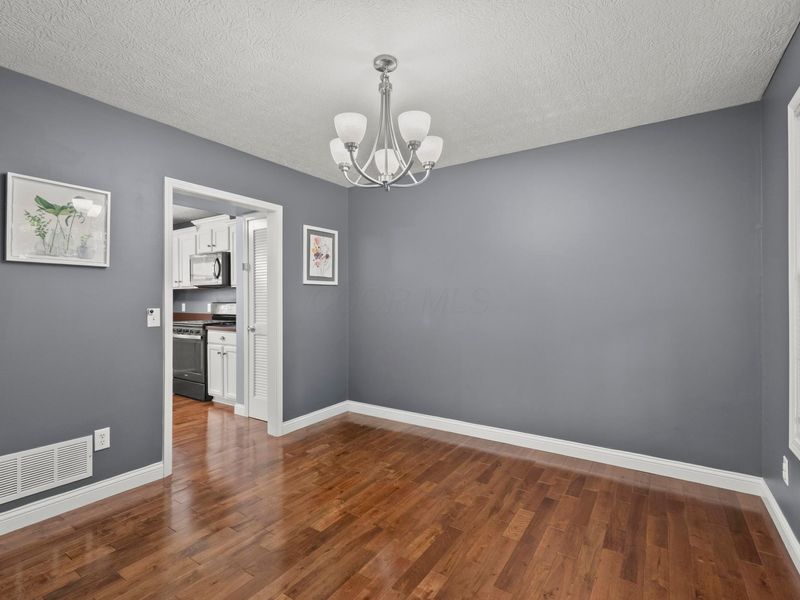 1300 Sassafras Lane, Marysville, OH 43040 Photo 6