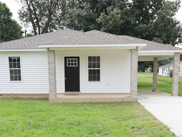 207 W Warner Street, Marmaduke, AR 72443