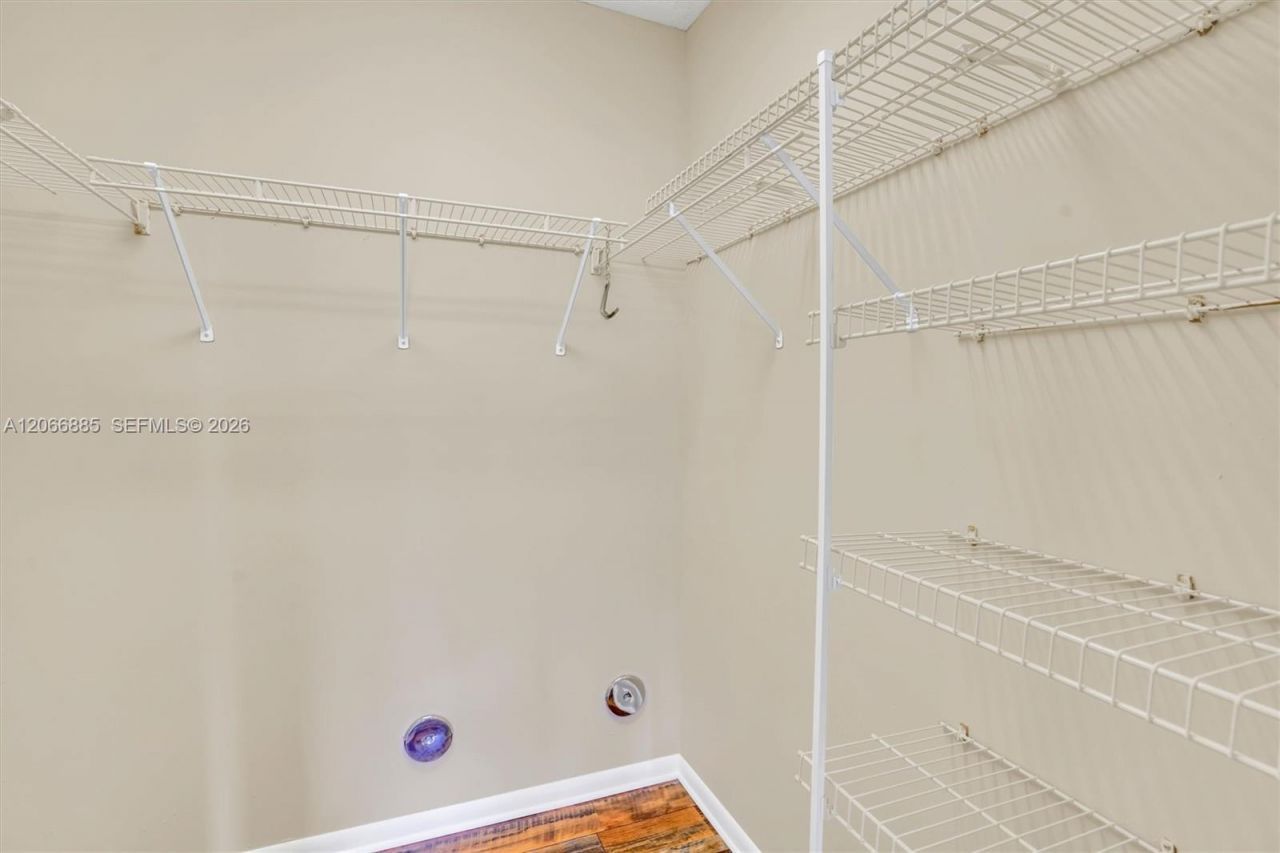 9537 Weldon Cir , Unit I109, Tamarac, FL 33321 Photo