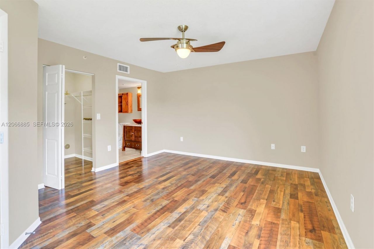 9537 Weldon Cir , Unit I109, Tamarac, FL 33321 Photo