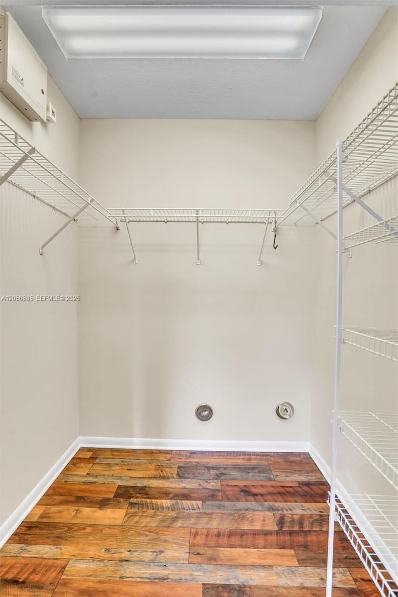 9537 Weldon Cir , Unit I109, Tamarac, FL 33321 Photo
