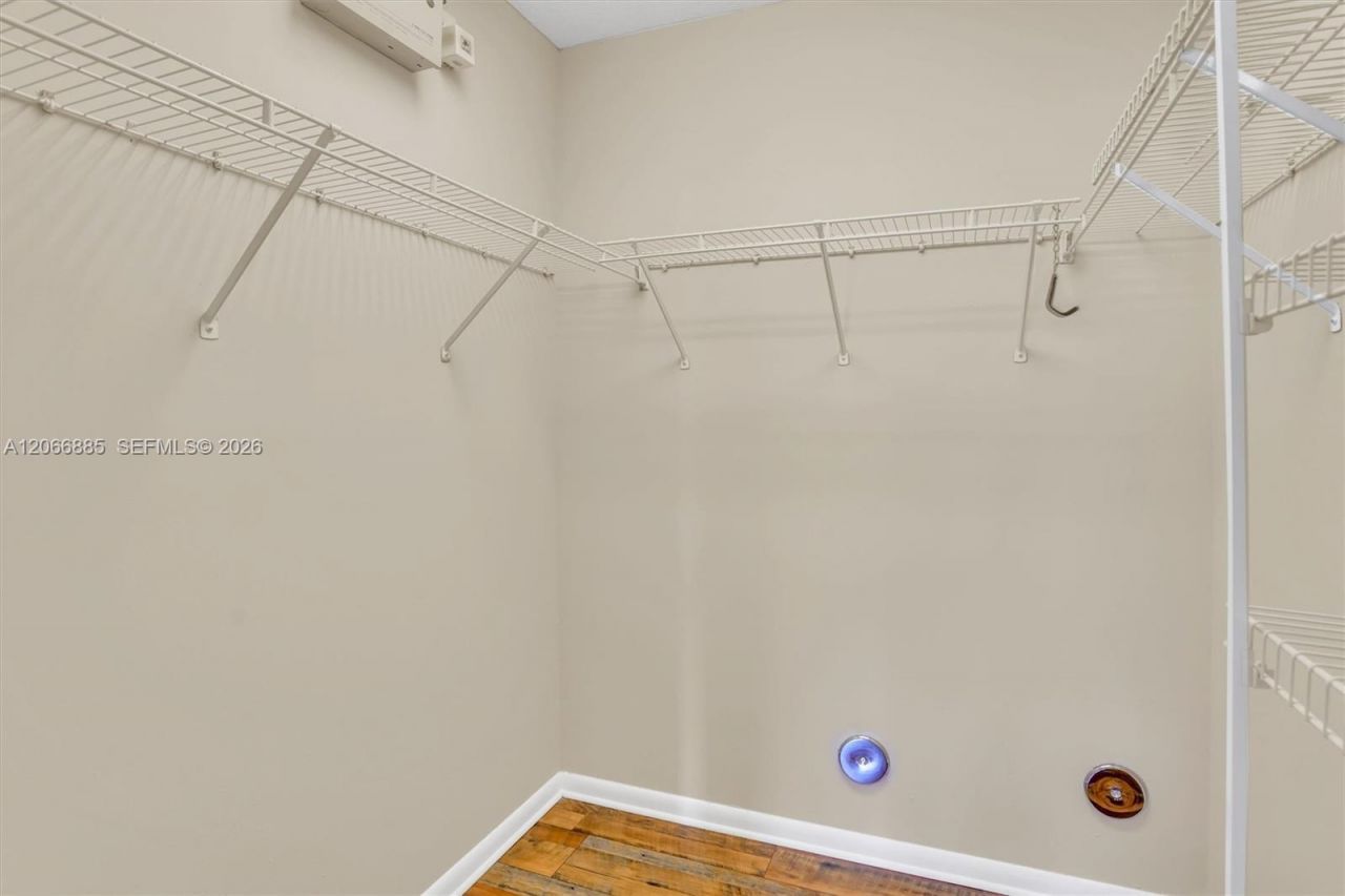 9537 Weldon Cir , Unit I109, Tamarac, FL 33321 Photo