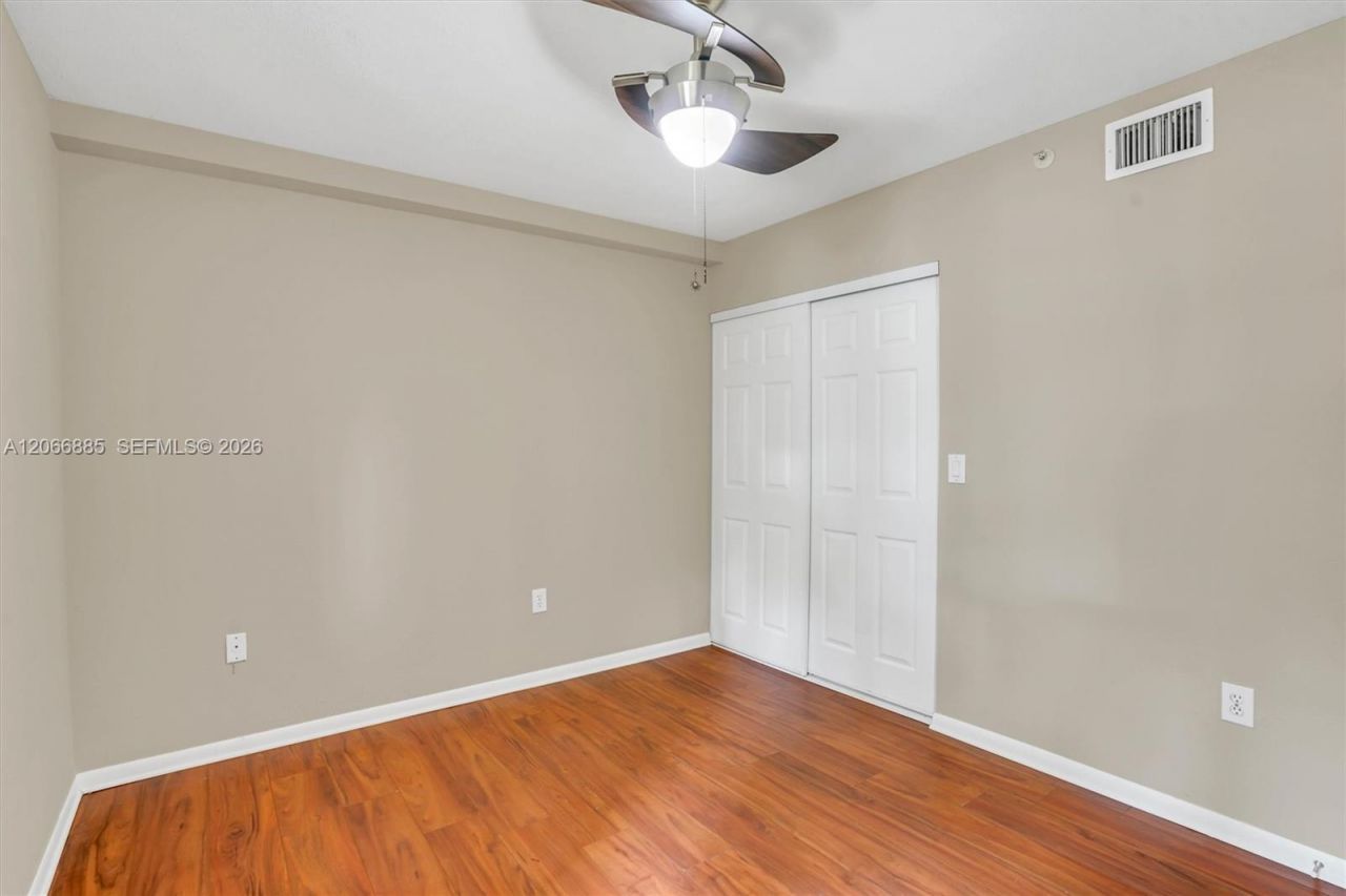 9537 Weldon Cir , Unit I109, Tamarac, FL 33321 Photo