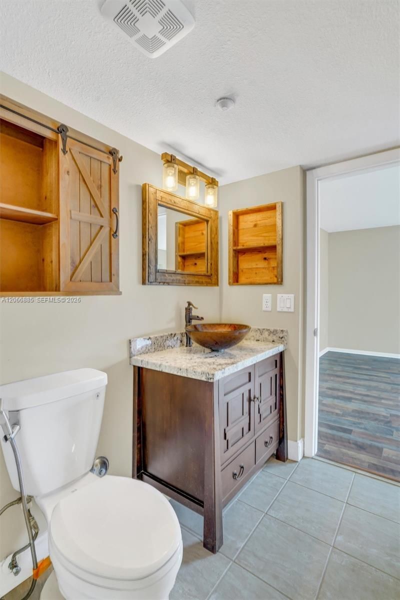9537 Weldon Cir , Unit I109, Tamarac, FL 33321 Photo