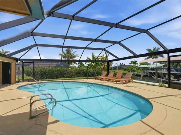 418 Avalon DR, CAPE CORAL, FL 33904