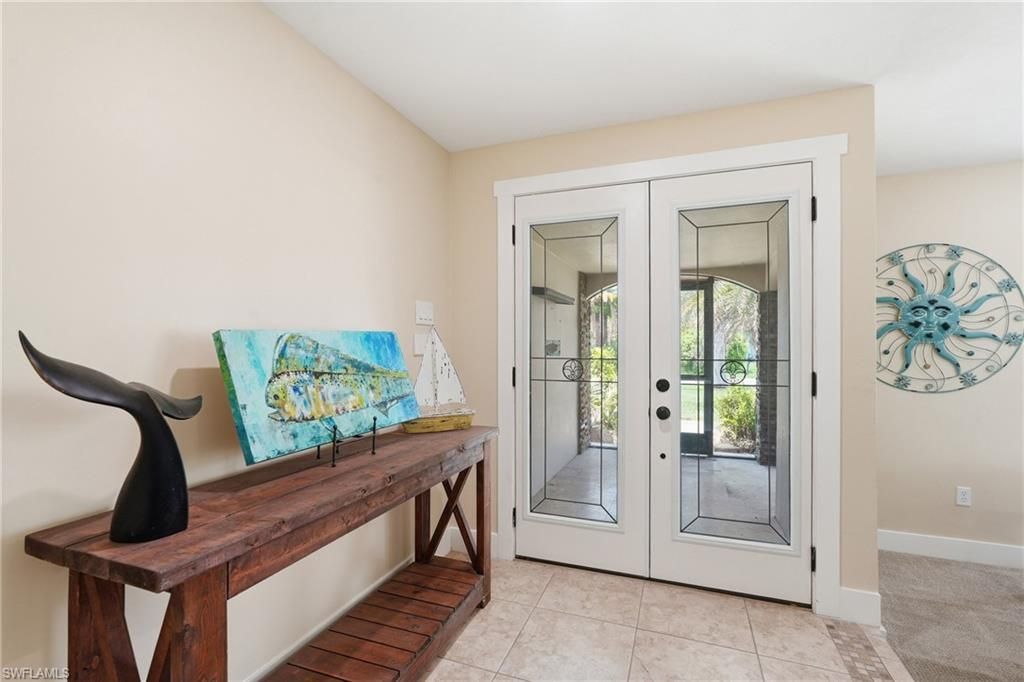 418 Avalon Dr, Cape Coral, FL 33904 Photo