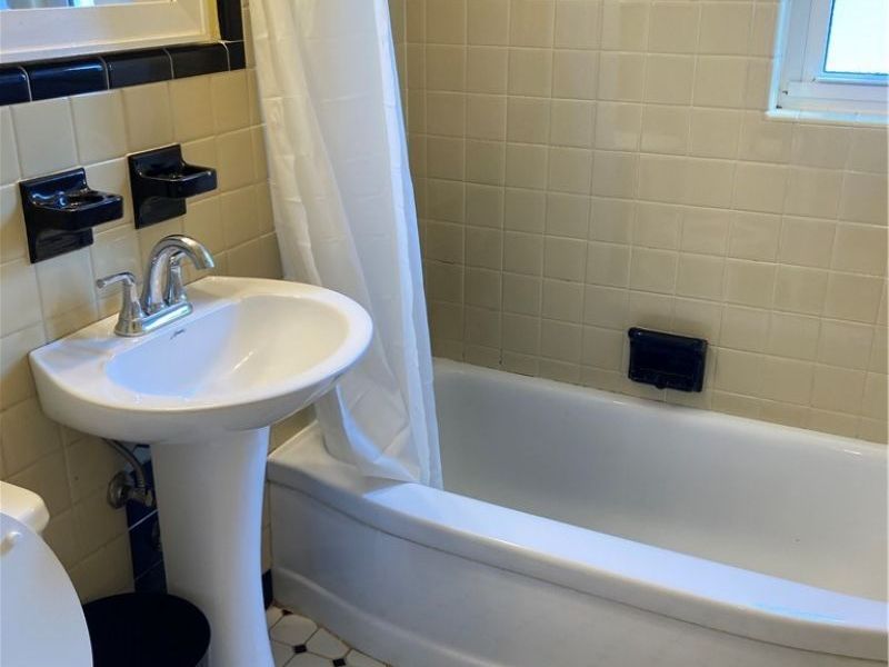 235 E 235th Street, Unit 136, Euclid, OH 44123 Photo 9