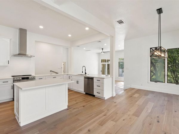 4231 Westlake DR, Unit C3, Austin, TX 78746