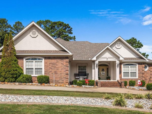 27 Gleneagle Drive, Cabot, AR 72023