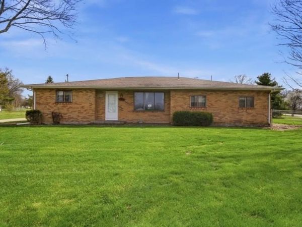 6020 Studebaker Road, Tipp City, OH 45371