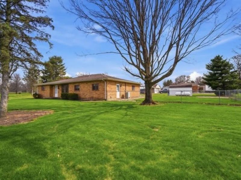 6020 Studebaker Road, Tipp City, OH 45371 Photo 2