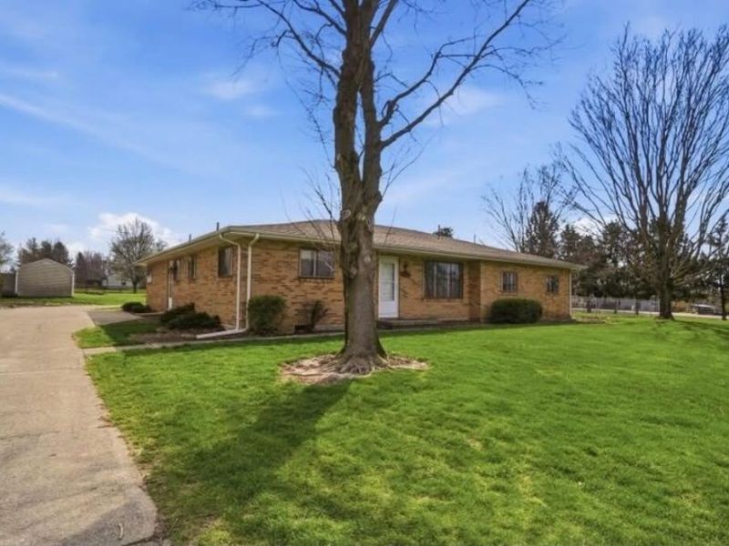 6020 Studebaker Road, Tipp City, OH 45371 Photo 3